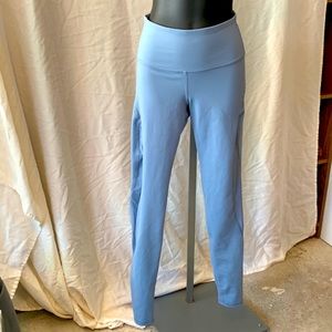 Small light blue Old Navy active dry leggings